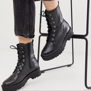 ASOS chunky black croc military lace up boots NWOT